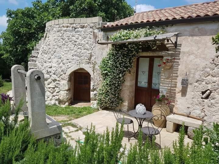 Masseria Sucea มาร์ตาโน ภายนอก รูปภาพ